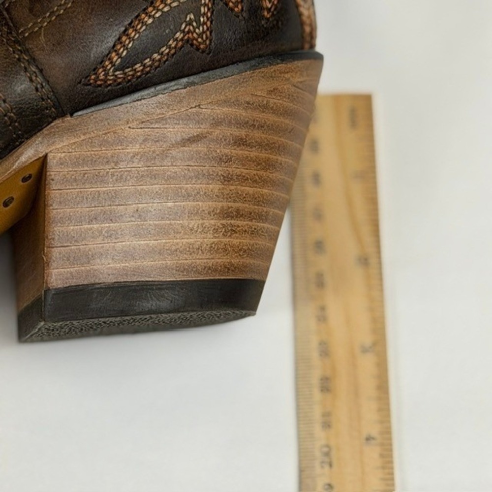 Ariat Dixon Western Booties Brown Leather Ankle Boots Cutout Pointed Toe 8.5 B - Picture 2 of 12